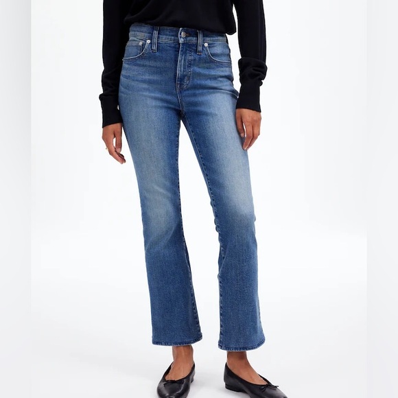 NEW Madewell Petite Mid Rise Kick Out Blue Jeans Size 23P - Picture 3 of 8